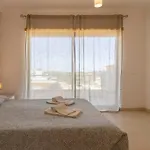 Blue Horizon Duplex בית נופש *